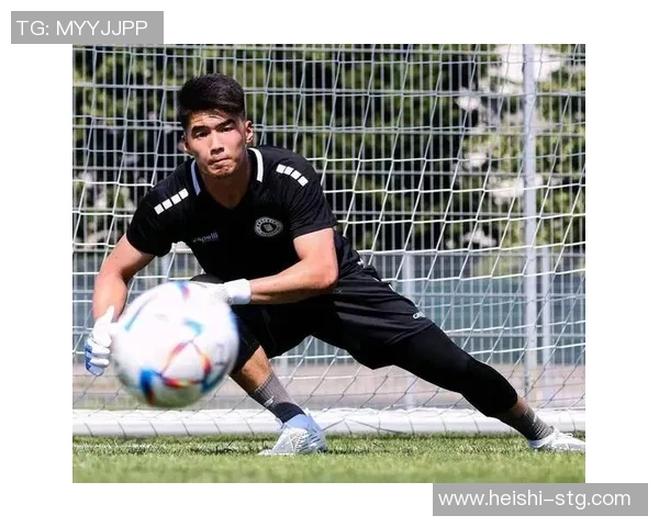 五岁男童足球明星崭露头角引发全球关注未来之星的成长之路 五岁男童足球明星崭露头角引发全球关注未来之星的成长之路